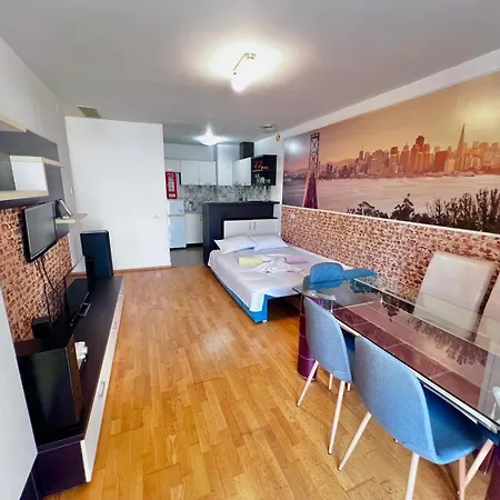 Coralia Luna Park Apartment Mamaia