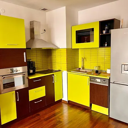 Coralia Luna Park Apartment Mamaia
