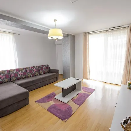 Coralia Luna Park Apartment Mamaia